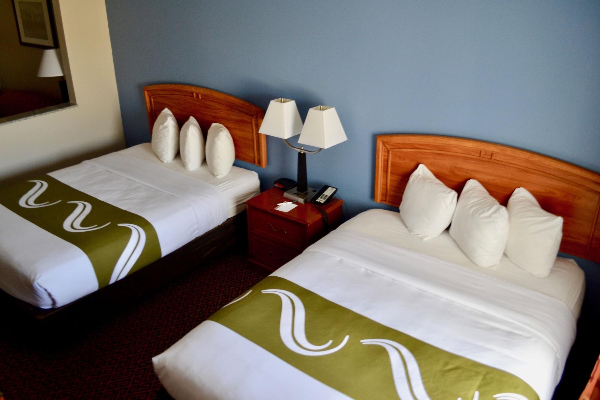 Quality Suites I-44 Tulsa Extérieur photo
