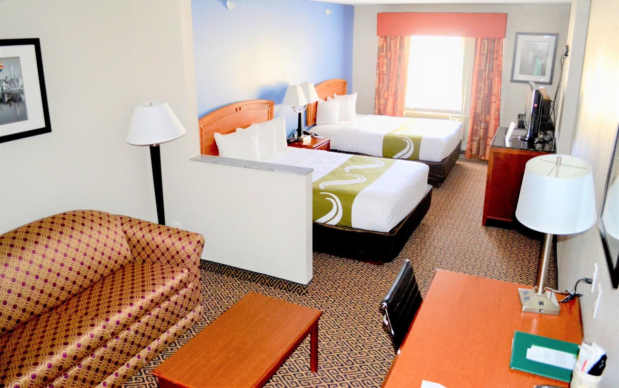 Quality Suites I-44 Tulsa Extérieur photo