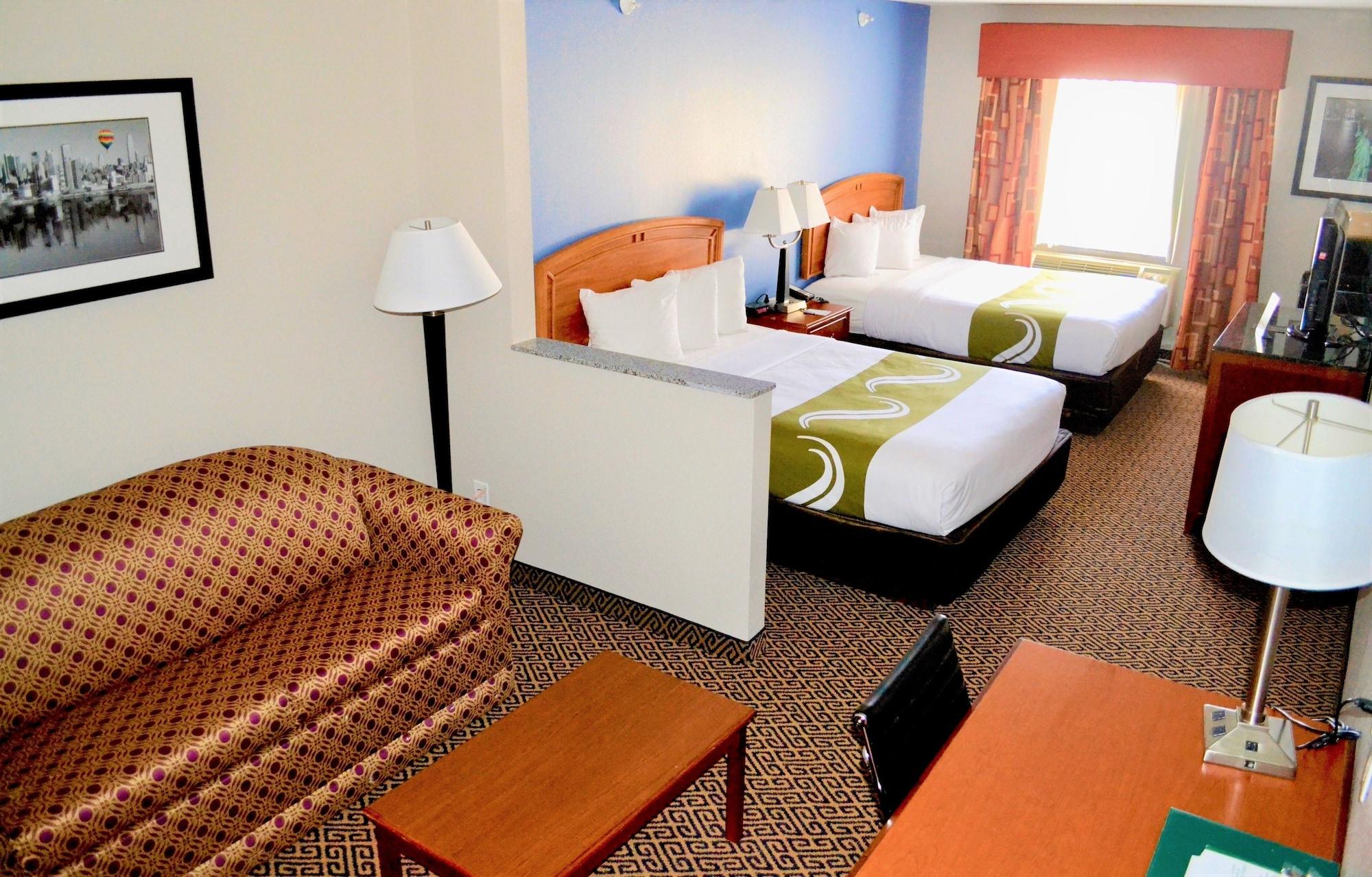 Quality Suites I-44 Tulsa Extérieur photo